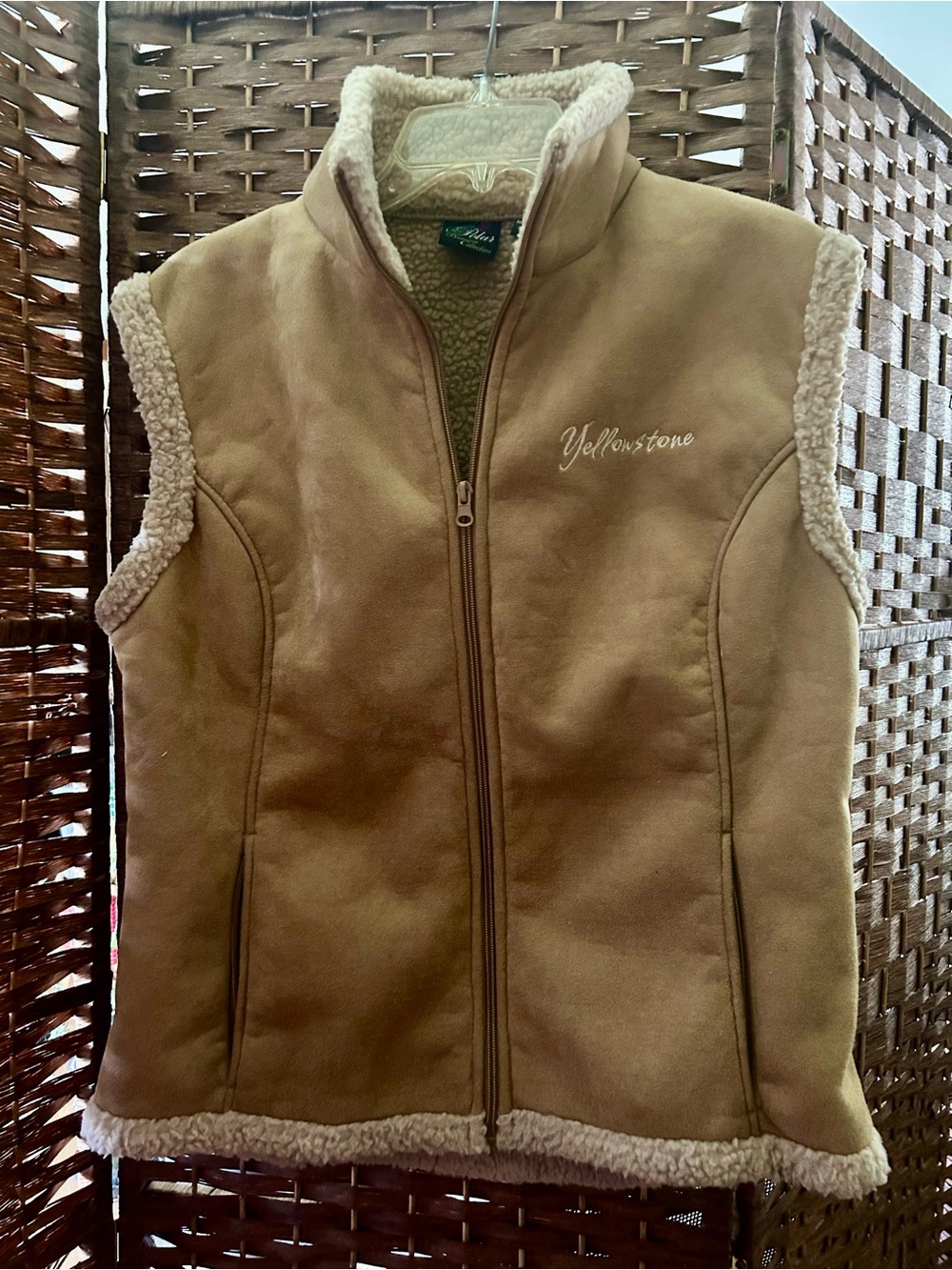 Sherpa-Lined Faux Suede Vest - YELLOWSTONE, Tan - Medium - Picture 3 of 5